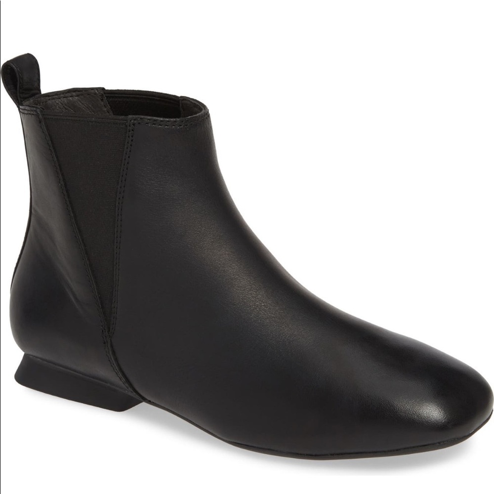 CAMPER women’s leather booties